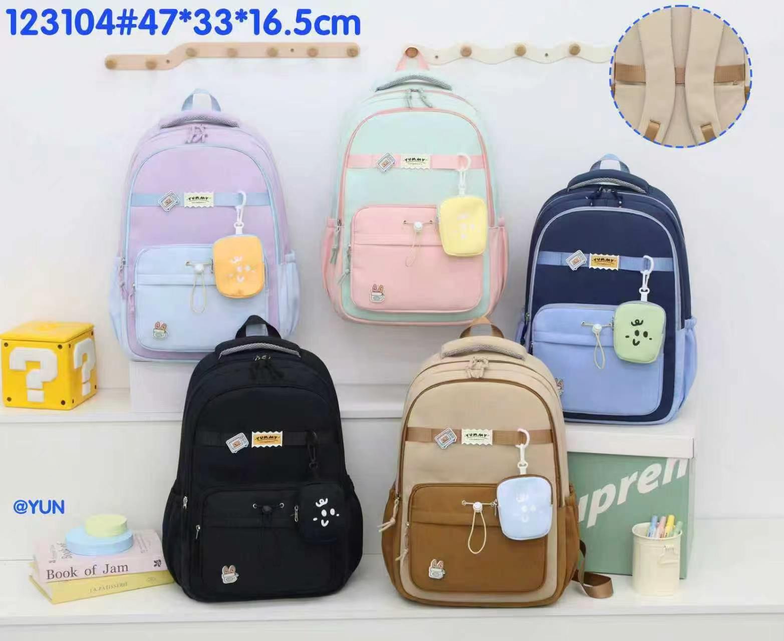 123104 Color Pocket Student Backpack